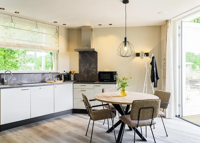 Nrl 12 - Natuur Lakeij *